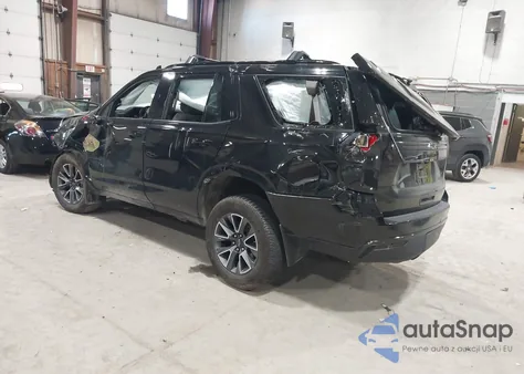 2021 Chevrolet Tahoe 4Wd Z71 from USA, damaged, VIN 1GNSKPKD0MR109854